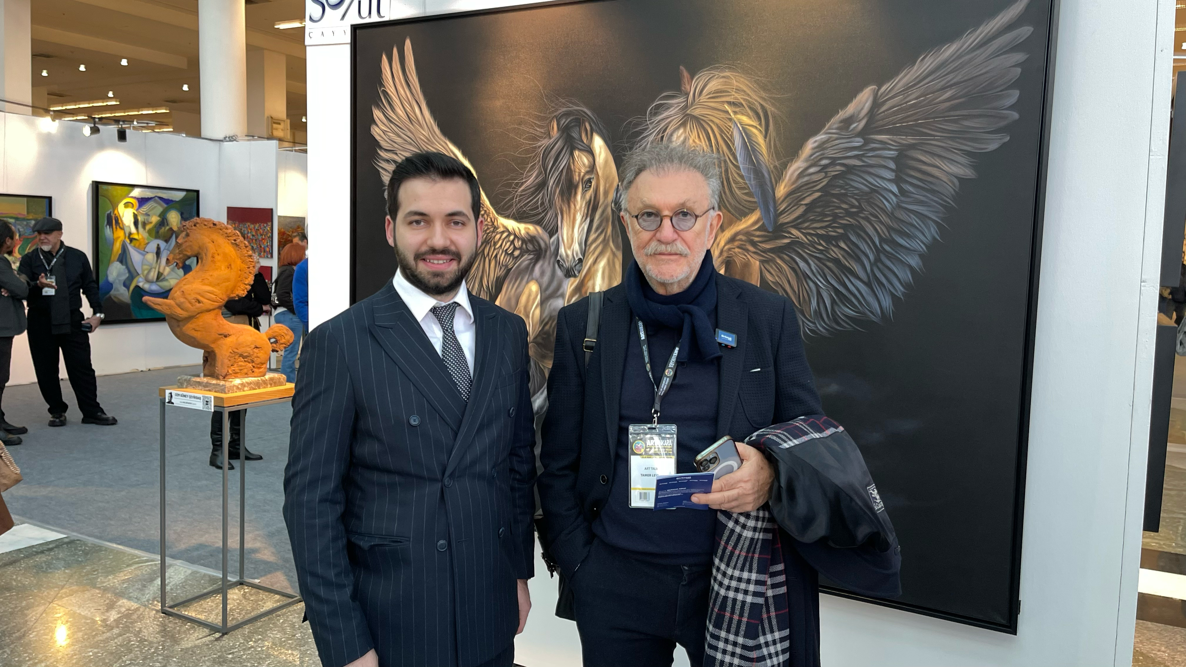 BirSanat.com ile Tamer Levent’ten Ortak Proje: “Yaşamın Sanatla Analizi” Geliyor