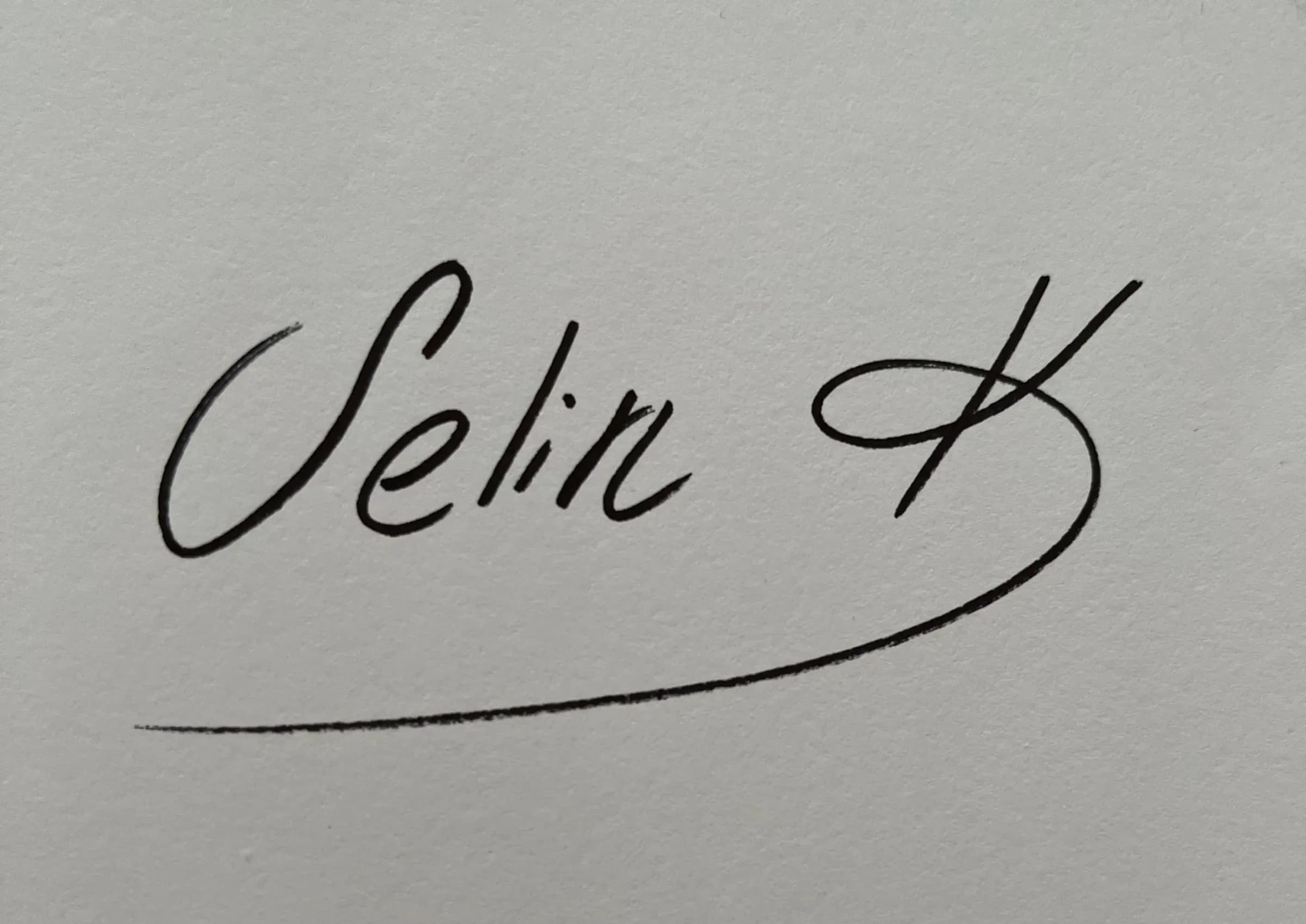 Selin Karaoğlan imzası