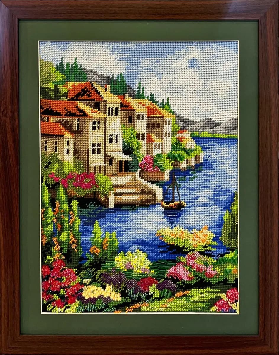37- Betül Altıparmak