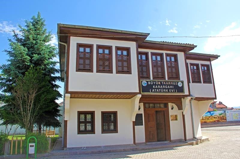 Şuhut Atatürk Evi – Büyük Taarruz Karargâhı