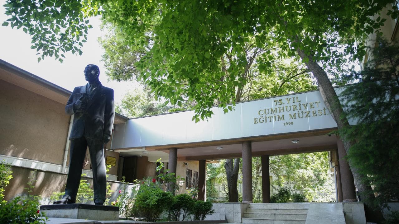 75'İnci Yıl Cumhuriyet Eğitim Müzesi