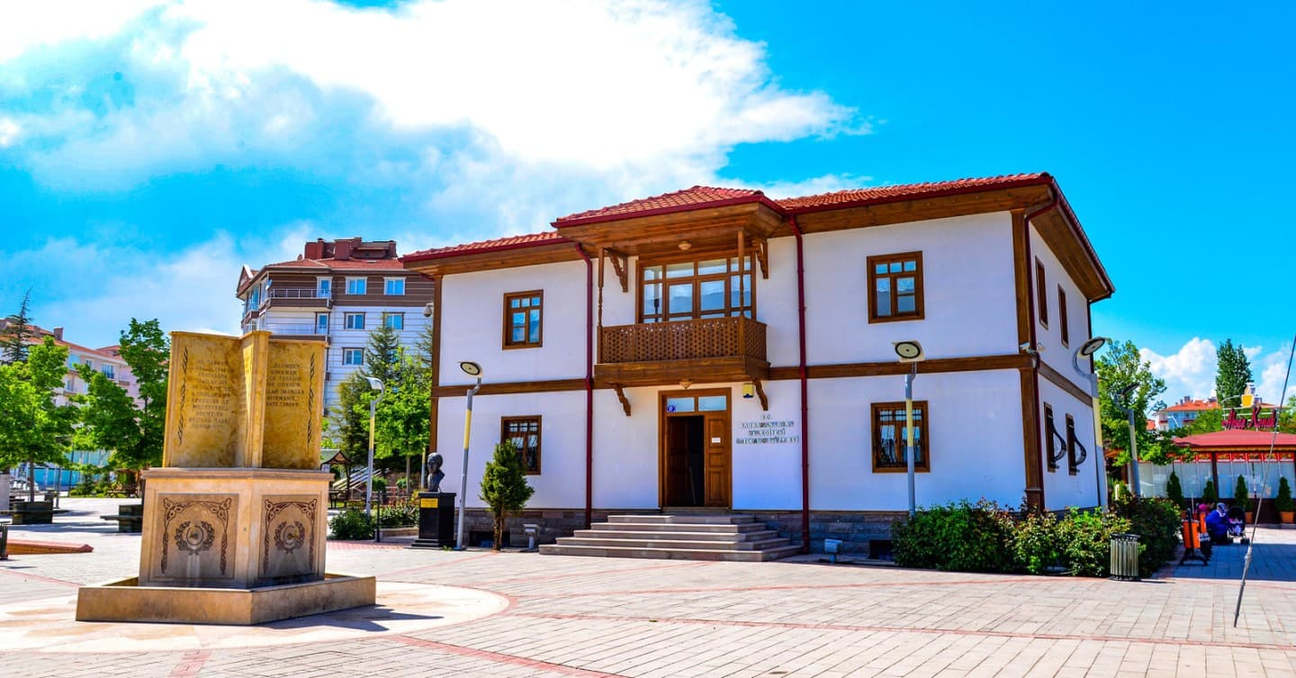 Satıkadın Müzesi