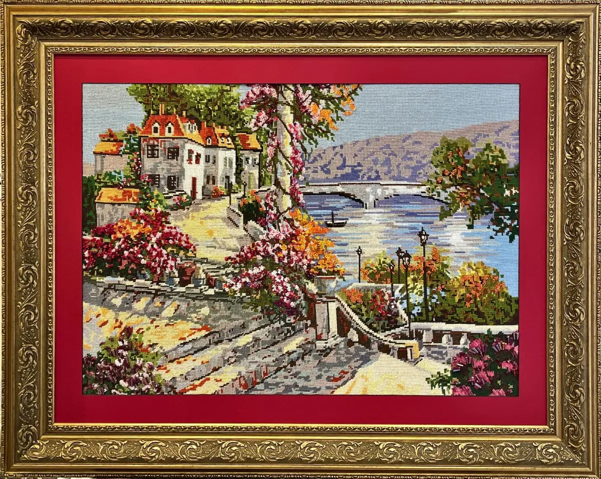 36- Betül Altıparmak